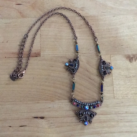 Jewelry - Necklace